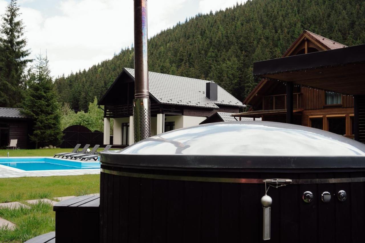 Villa Berghaus Bukovel Exterior foto