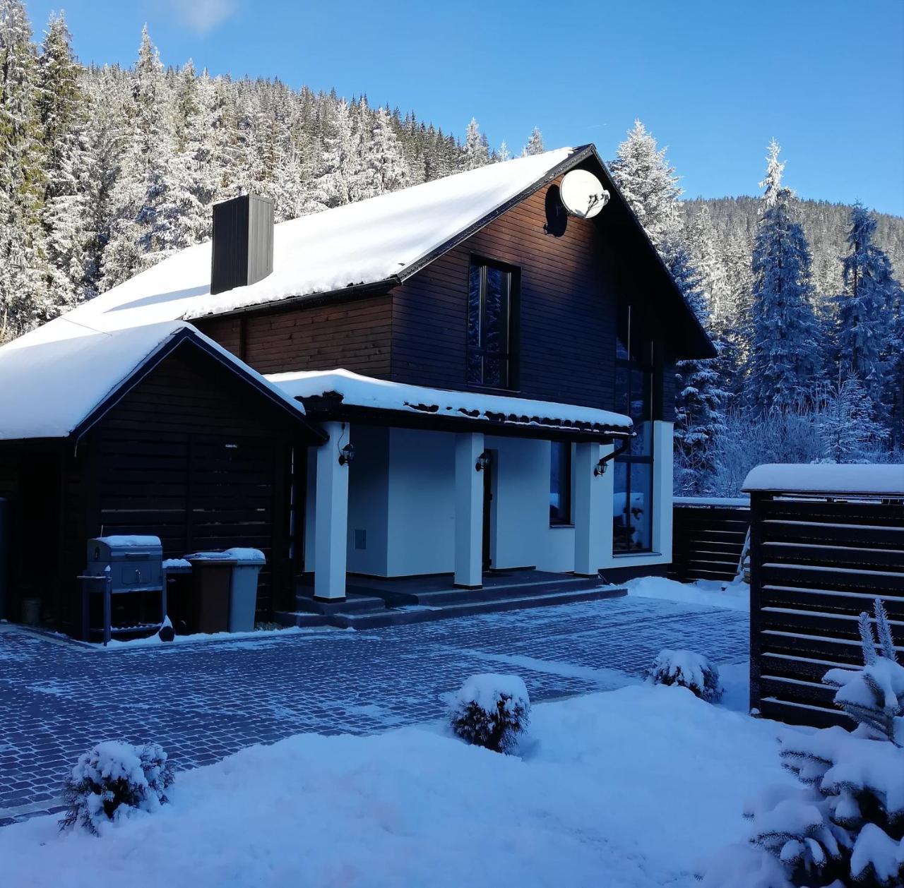 Villa Berghaus Bukovel Exterior foto